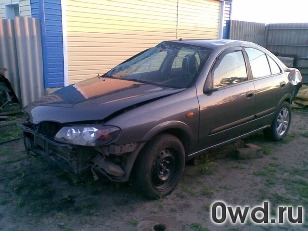 Битый автомобиль Nissan Almera